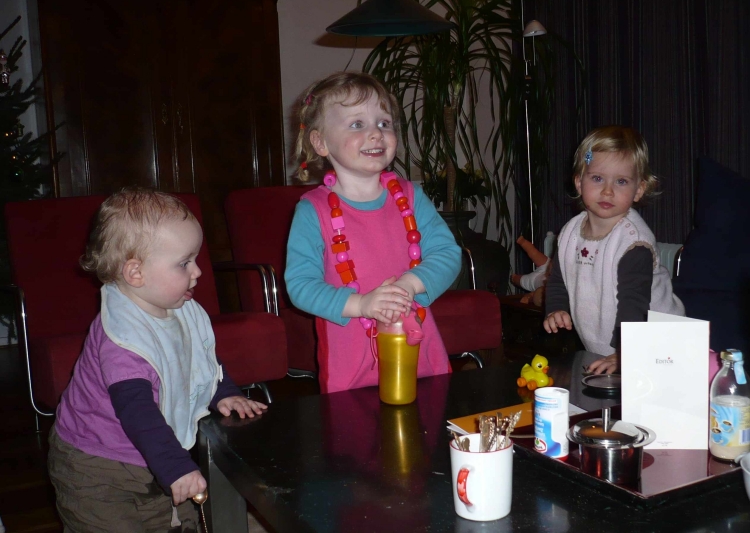 3-dames.jpg